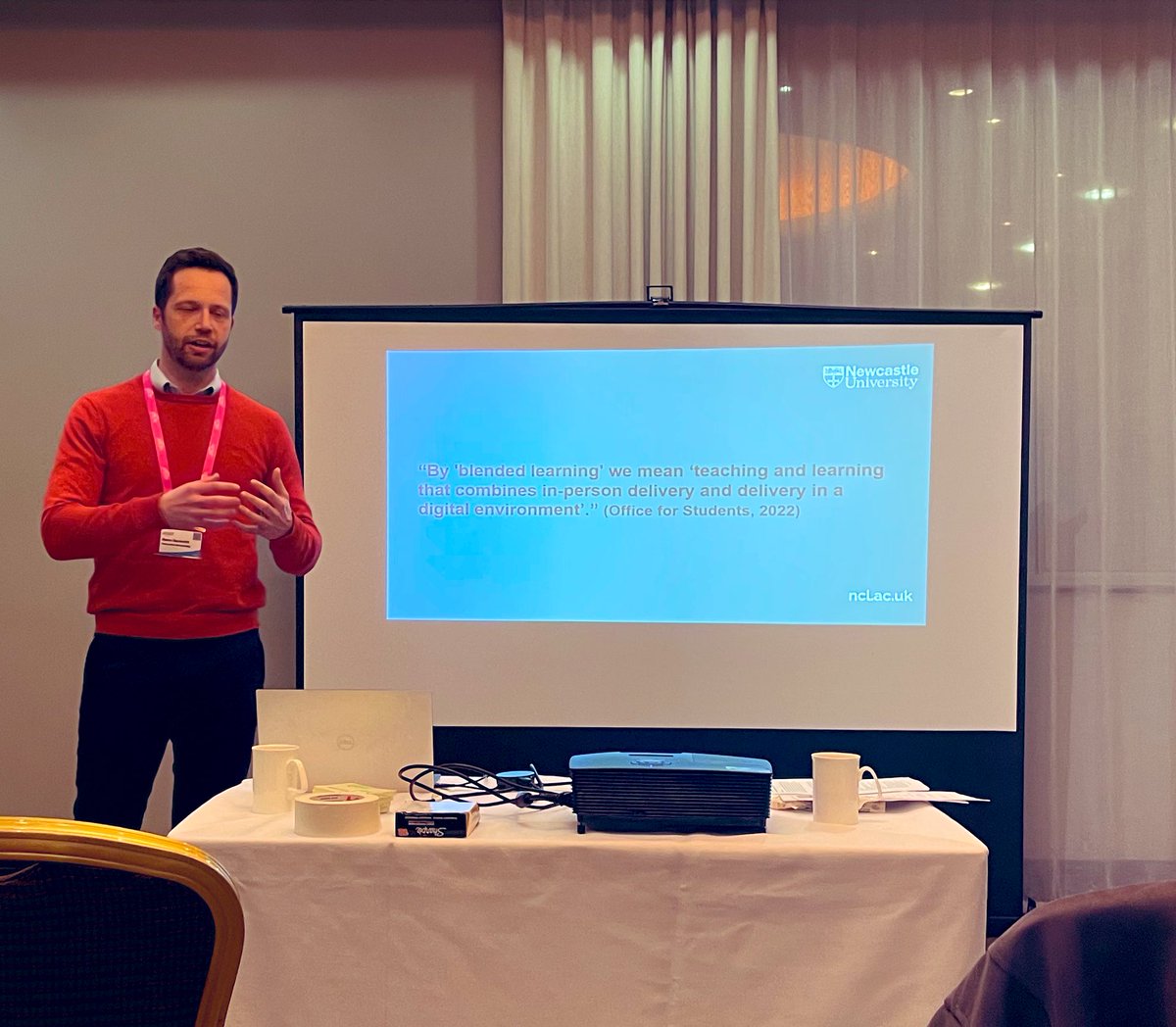 Mark Bennett from Newcastle uni is talking to us on empowering staff for digital success at <a href="/UCISA/">UCISA</a> spotlight #udigcap