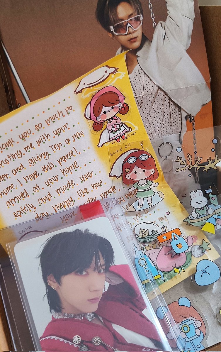 bunnyxing10's tweet photo. Thank you @werurvision for the Ten pc , it arrived safely today ❤️
Super cute ng packaging and secured yung parcel 😊
#wrurvfeedbacks https://t.co/4vGG8asGU3