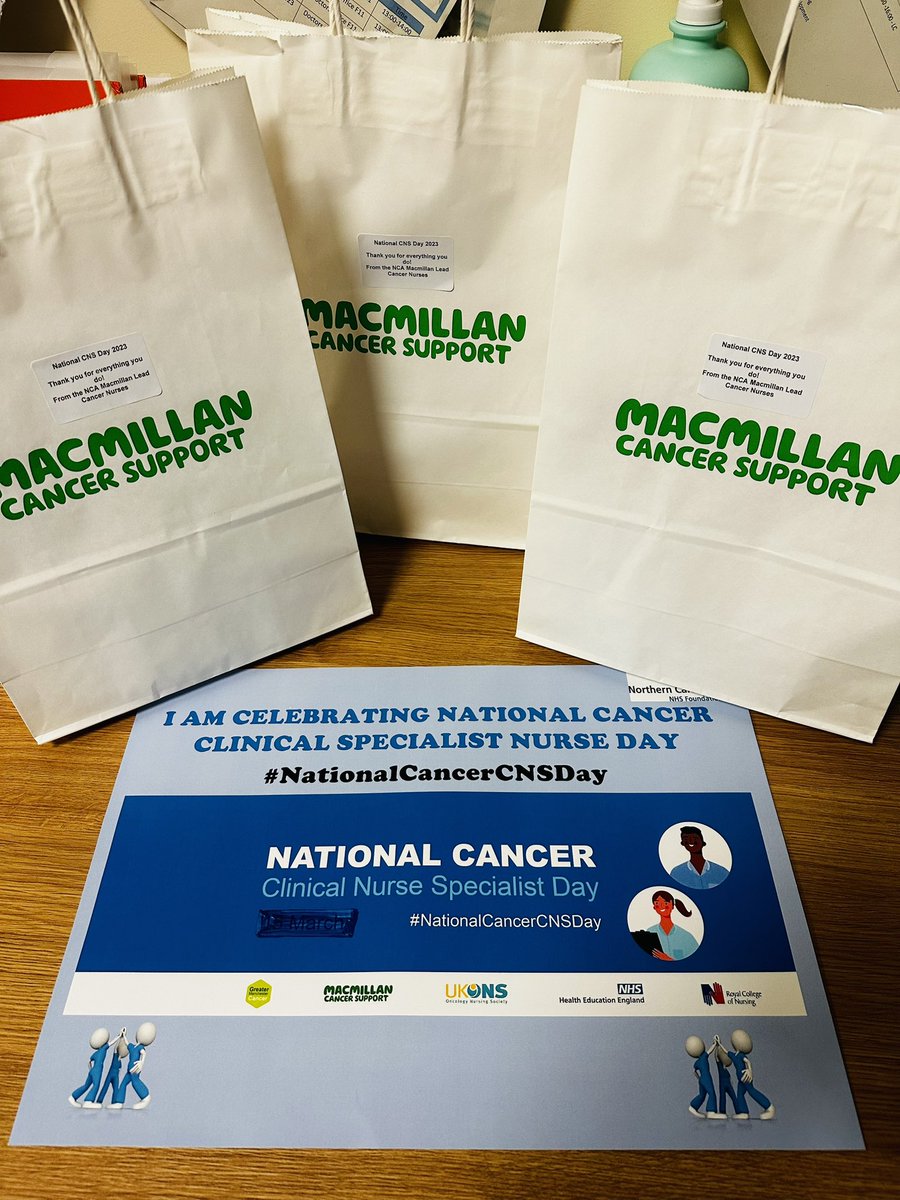 louchap01's tweet photo. Celebrating National Clinical Nurse Specialist Day with our Haematology team @NCACANCERNURSES @OldhamCO_NHS @macmillancancer #NationalCancerCNSDay 
Thank you to all teams supporting patients, families and colleagues 💚 https://t.co/pCmx7O0hvK