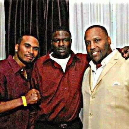 luxurytax8's tweet photo. I want to be the first to say happy birthday to my homie Hubb tomorrow April 27th God bless and have a good one thanks for everything you have done for me and my family we appreciate you to the fullest. #legendaryboss #bayareabosses #thegreatera #Bayareaboss https://t.co/JJj2mAQ5Qf