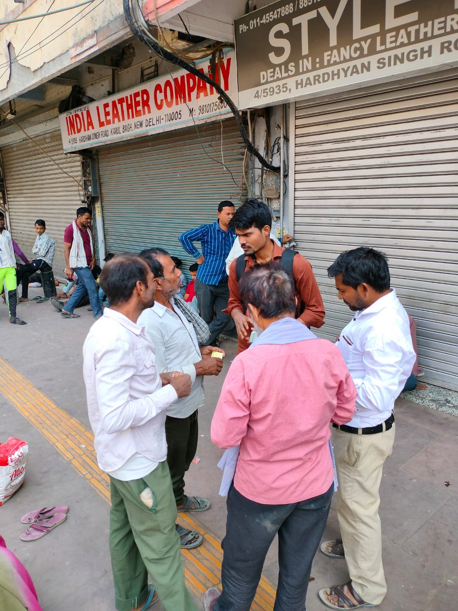 Sarfraz_dss's tweet photo. Today 026-04-2023
India Labourline outreach at Karol Bagh  Dev Nagar labour chowk 
@LabourlineDelhi
@ILabourline @johndelhi7 @IndiaWpc @Delhinewslive https://t.co/jd0l91CHp4
