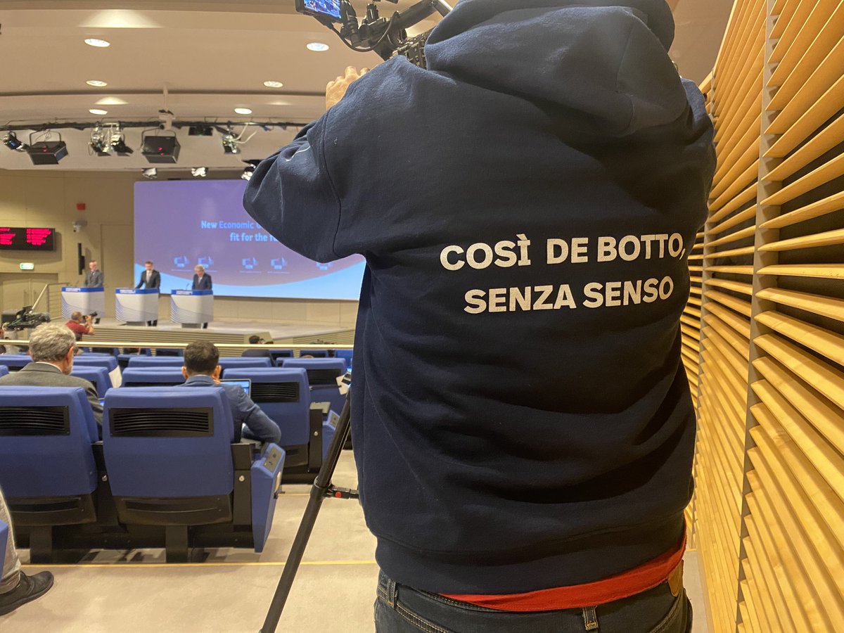 marcobreso's tweet photo. Bruxelles, 26 aprile 2023

Paolo Gentiloni e Valdis Dombrovskis presentano la riforma del Patto di Stabilità https://t.co/UlM1sFRiQM
