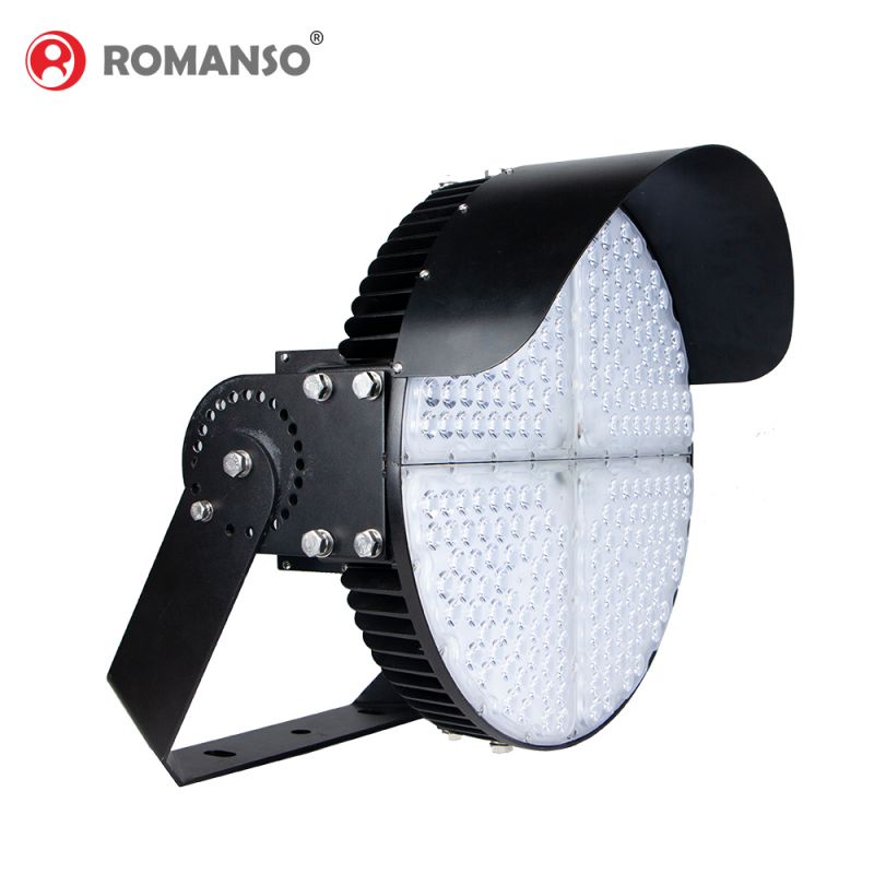 ROMANSO_LED's tweet image. #led #flood #ledfloodlight #ledstadiumlight
ledsportlight.com
High lumen efficient reach to 130lm/w.
Beam angle: 10°,25°,45°,60°.
IP67 rating is applicable to outdoor environment.
Working environment in -35℃ to 55℃.