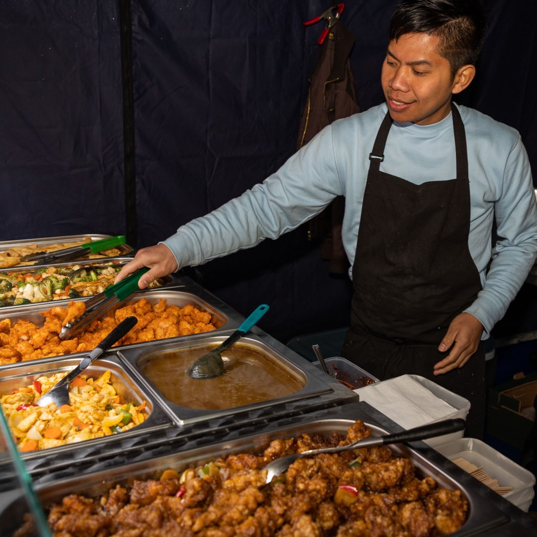 LBofBromley's tweet photo. Enjoy delicious treats at High Street Fest in #Bromley this Sunday, including pizza, milkshakes, loaded fries, noodles and tacos! 

@UrbanFoodFest @lollisbromley #ProjectHighStreet #BromleyHighStreet #BromleyEvents https://t.co/F4yKHiCXNo https://t.co/PerpmH81vm