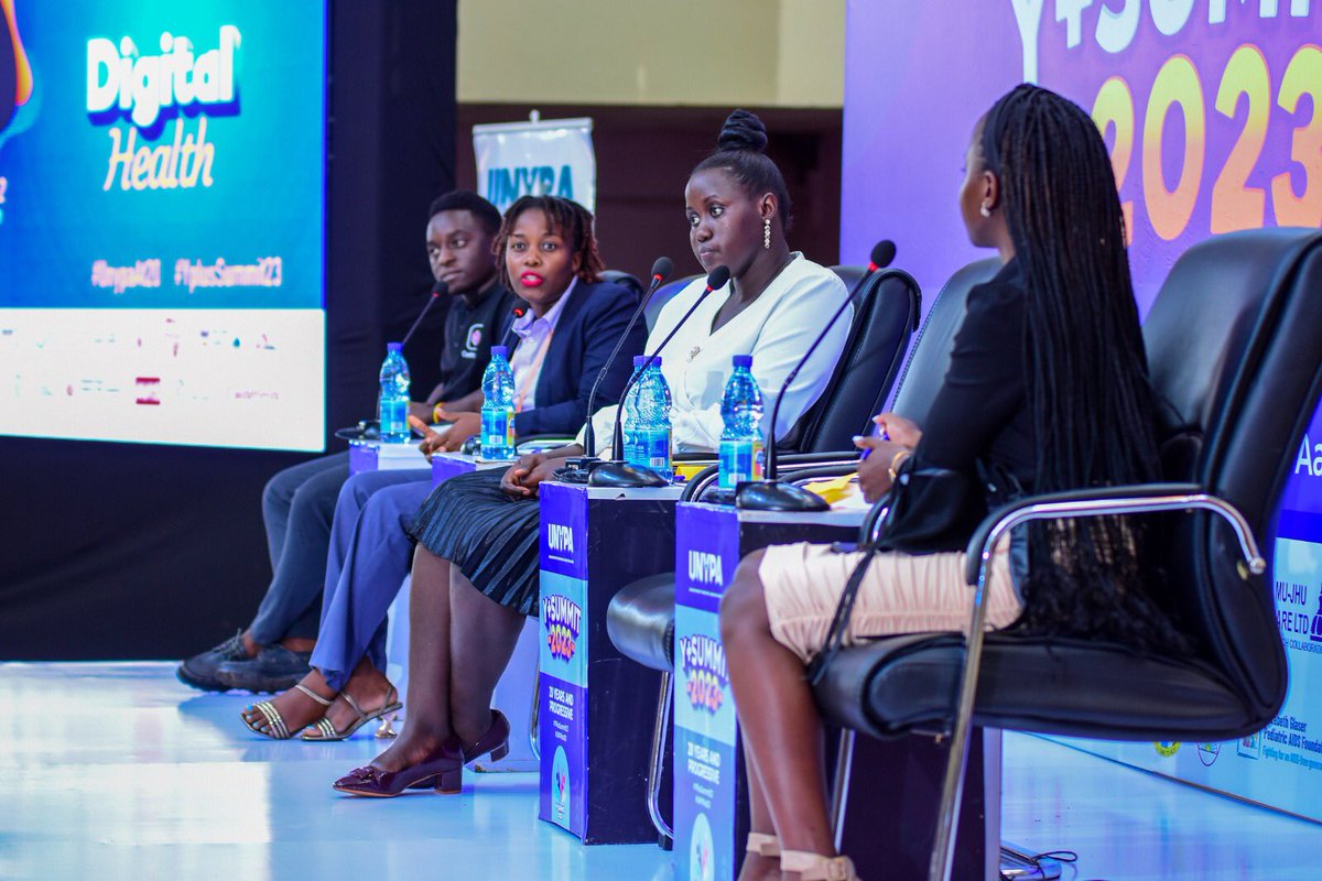 AnretTech's tweet photo. Yesterday our TEAM LEADER @KabasamboE was on a panel discussion about #digitalhealth which is improving on the wellbeing of People living with HIV/AIDS @UNYPA1 

#yplussummit23 
@MinofHealthUG 
@UNAIDS 
@EGPAF 
@AsiimweHajarah https://t.co/JdSDi8ycom