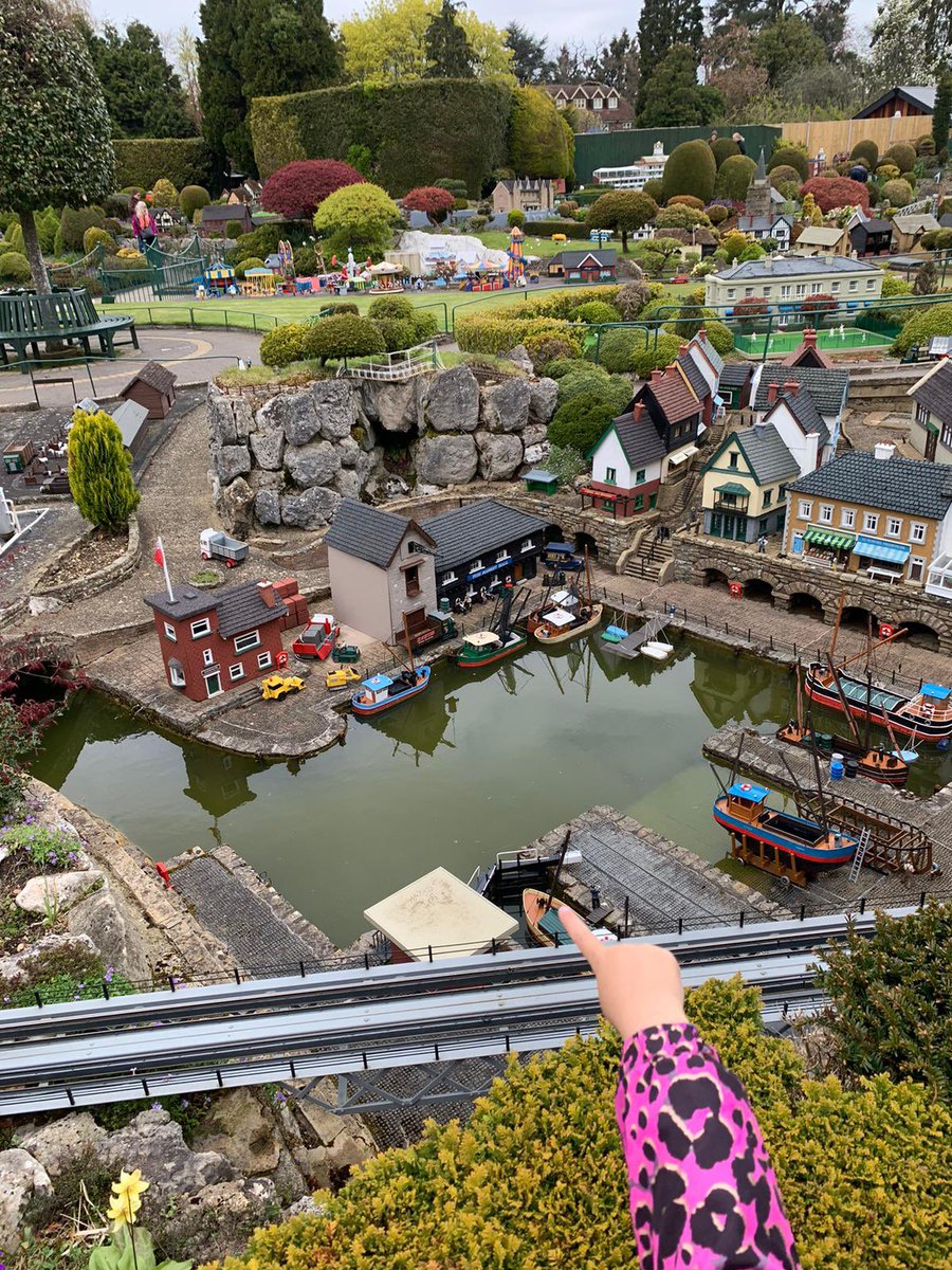 HGFSchool's tweet photo. Reception are having an amazing day at Bekonscot! @bekonscot https://t.co/fa1qmzxuFc
