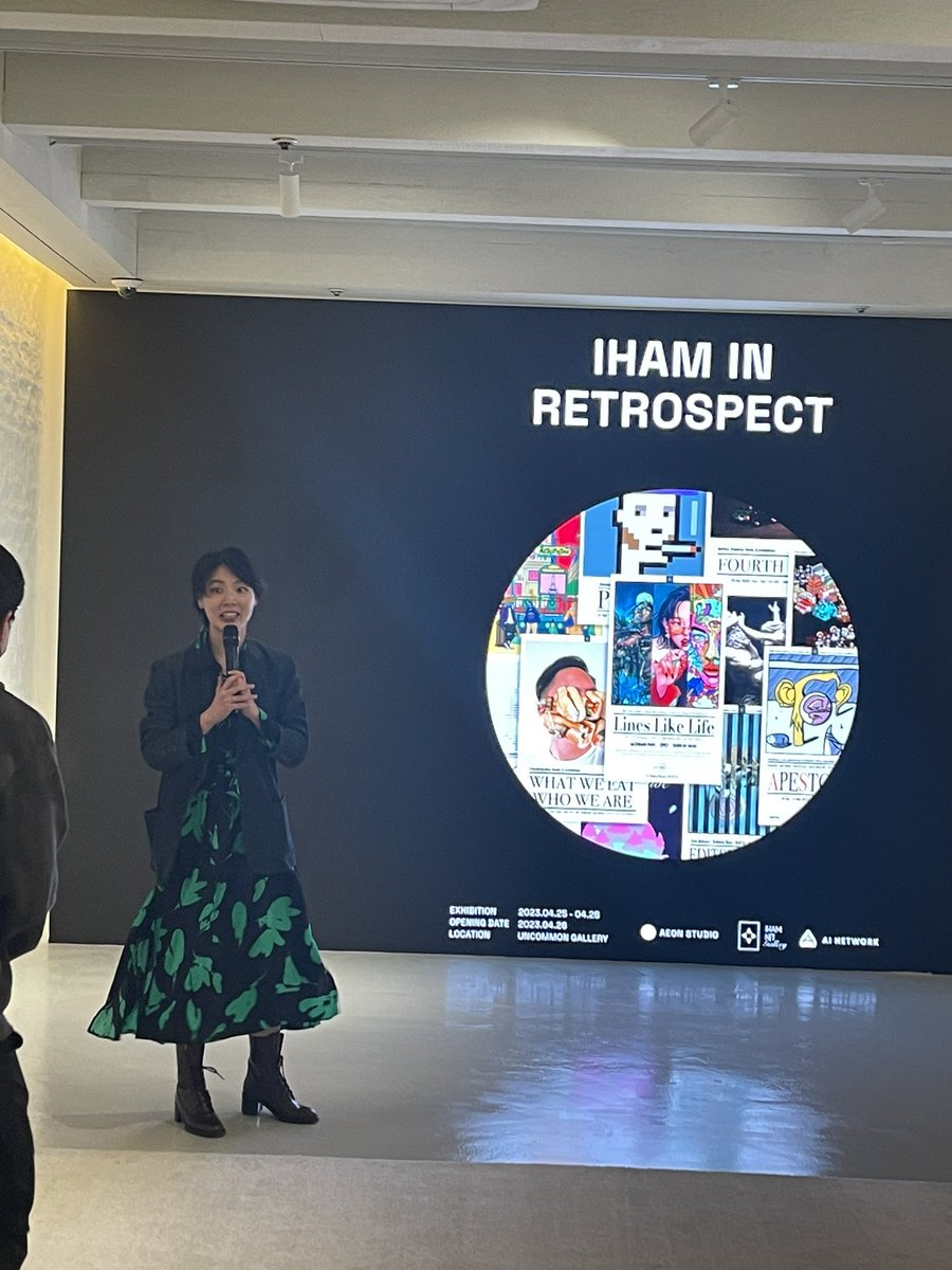 davidshlee11's tweet photo. Familiar faces and art pieces. it is more than excited to see all of you @aeonstudioverse @bygrida @ihamnft @UncommonGallery https://t.co/SsXbmib0On