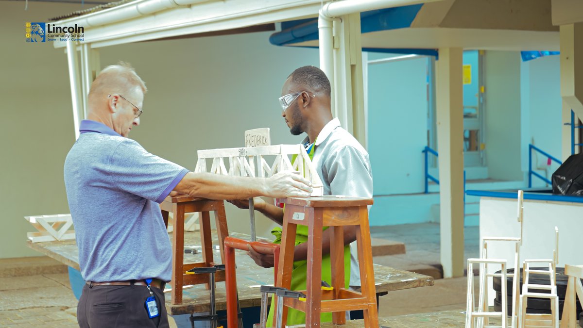 LCSGhana's tweet photo. PHOTOS 📷: Building bridges &amp; breaking barriers - Our grade 8 design students push the limits with their innovative bridge designs! Another set of students put their skills to the test with the bridges they designed.
#lcsghana #students #design #designclass #structures #bridges https://t.co/yk8mpcU8I2