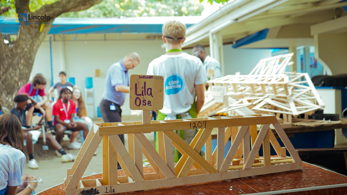 LCSGhana's tweet photo. PHOTOS 📷: Building bridges &amp; breaking barriers - Our grade 8 design students push the limits with their innovative bridge designs! Another set of students put their skills to the test with the bridges they designed.
#lcsghana #students #design #designclass #structures #bridges https://t.co/yk8mpcU8I2