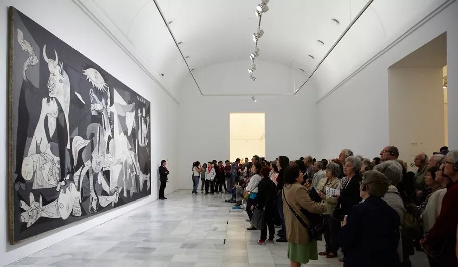 On this day in 1937, the Basque town of Gernika was destroyed by the Nazi and Italian air force, allied to Franco's nationalists.

Later immortalised in Picasso's Guernica, the civilian bombing has become one of the most iconic images of the Spanish Civil War and 20th century.