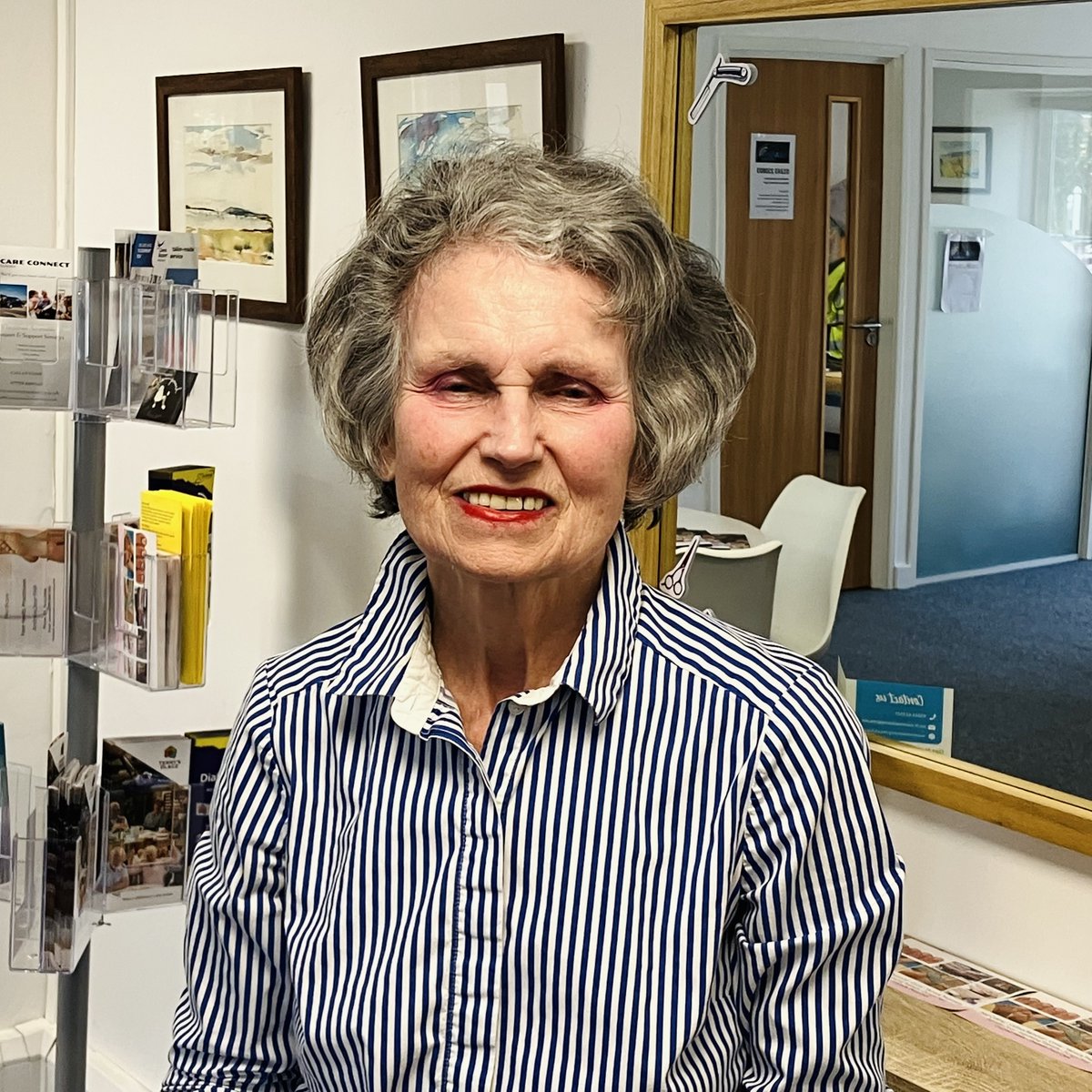 terrysplacechi's tweet photo. The Terry’s Place glamour station has been in use and Val has been well and truly pampered by Ali our Senior Care Professional.

Doesn’t she look amazing!

💅😍💄

#beautysalon #fun #daycare https://t.co/QVdMgKNMS3
