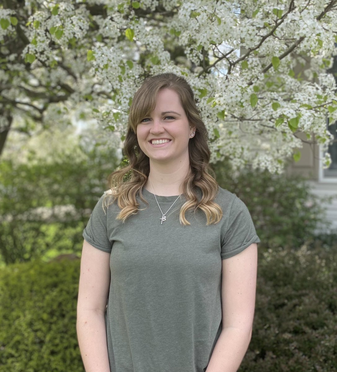 Meet the Coaches: Coach DiFran is a 2018 Fitch alumni where she played volleyball and basketball throughout her high school career. She played JO volleyball for 4 years, and this will be her first year coaching. She is currently teaching 11th grade English at Fitch!