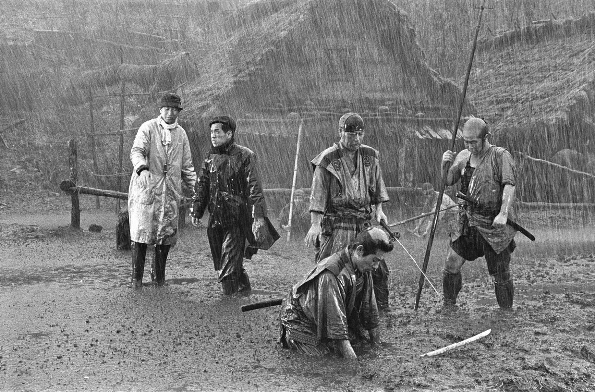 sinefesto's tweet photo. 69 yıl önce bugün, Akira Kurosawa'nın Yedi Samuray'ı ilk kez seyirci ile karşılaştı.

#AkiraKurosawa
#7samurai https://t.co/rIimDSjzRf