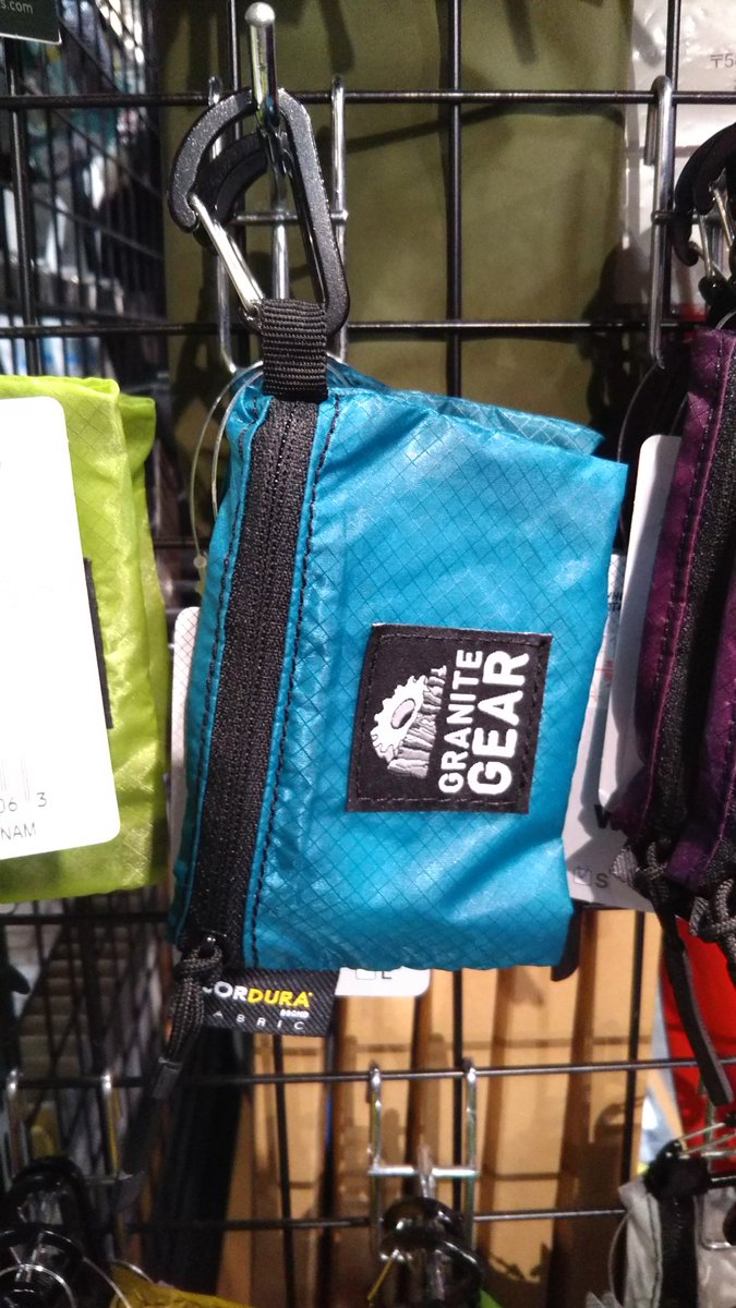 mt_shop_lodge's tweet photo. #GRANITEGEAR #TRAILWALLET
山で有料トイレ、お賽銭、売店、小銭の用意がいる所は、ありますね
そんな時に、ささっと用意ができる、ウォレット。🎁プレゼントにも。
#登山
#LINEお友達登録お願いします
#ロッジ大阪
ロッジオフィシャルサイトもご覧下さい
https://t.co/YlJq0DKrbO https://t.co/rm2WRZHRAn