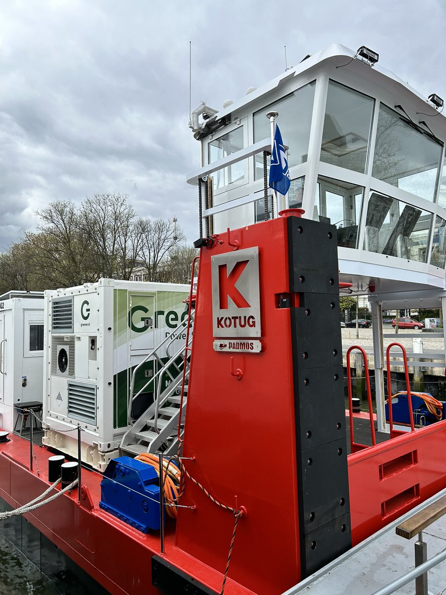 rh2ine's tweet photo. New initiative for zero Emission Navigation dit citylogistics - provincie of Noord-Holland, zuid-Holland &amp; Utrecht with Circle Lines &amp; Kotug @baljeuj @LilianFL https://t.co/DCPgPzF8eD