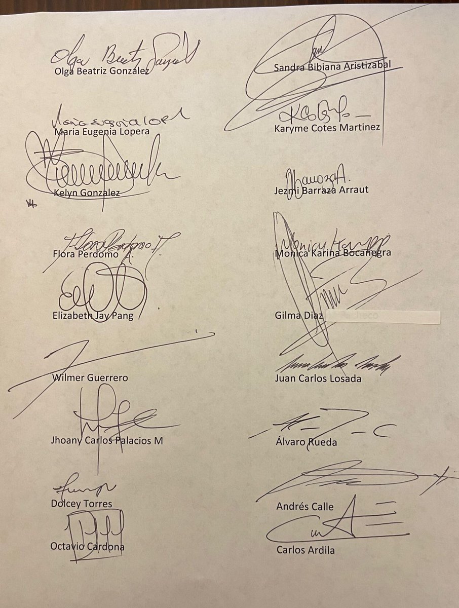 WRadioColombia's tweet photo. #PrimiciaW | 18 de 33 representantes liberales envían carta al expresidente César Gaviria por sus advertencias sobre la reforma a la salud. Se declaran molestos e indignados y califican de improcedentes y antidemocráticas las medidas anunciadas contra quienes apoyen el proyecto. https://t.co/Vlr5MQqL7p