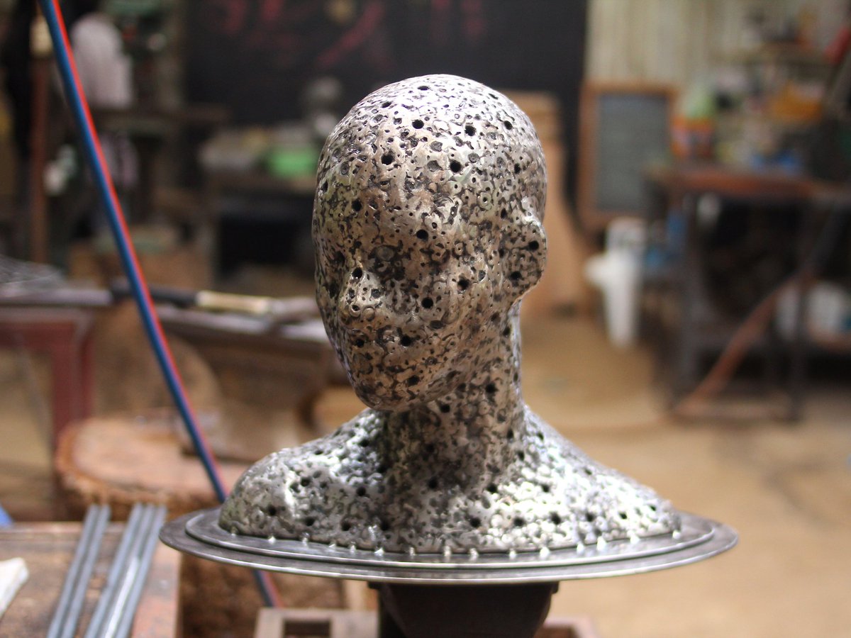SoftasMetal's tweet photo. #Soft_as_Matal
#Art #Design #lronArt #MetalArt #SteelArt #IronWork #Drawing #Welding #Sculpture #Tree #Handmade #Bonsai #IronTree #IronFlowers #Souvenir #ประติมากรรม #ศิลปะ #งานเหล็ก https://t.co/LWXnuXZmRz