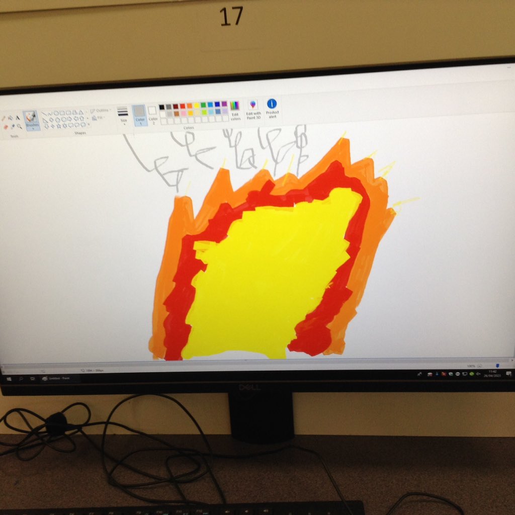 latimerprimary's tweet photo. #ClassKB are learning how to use the Paint Programme to create the fire from The Great Fire of London, using different brushes and colours. #enthusiasm #eager #LatimerComputing https://t.co/0iiuijq5r2