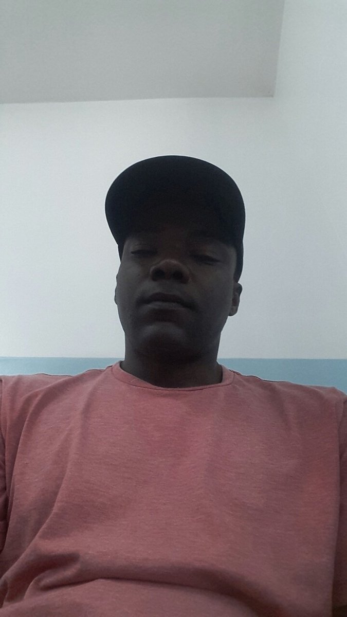 Douglascliffdiv's tweet photo. Medir pressão  e faltar do trampo ser a que consta? https://t.co/i6TNlbvkzr