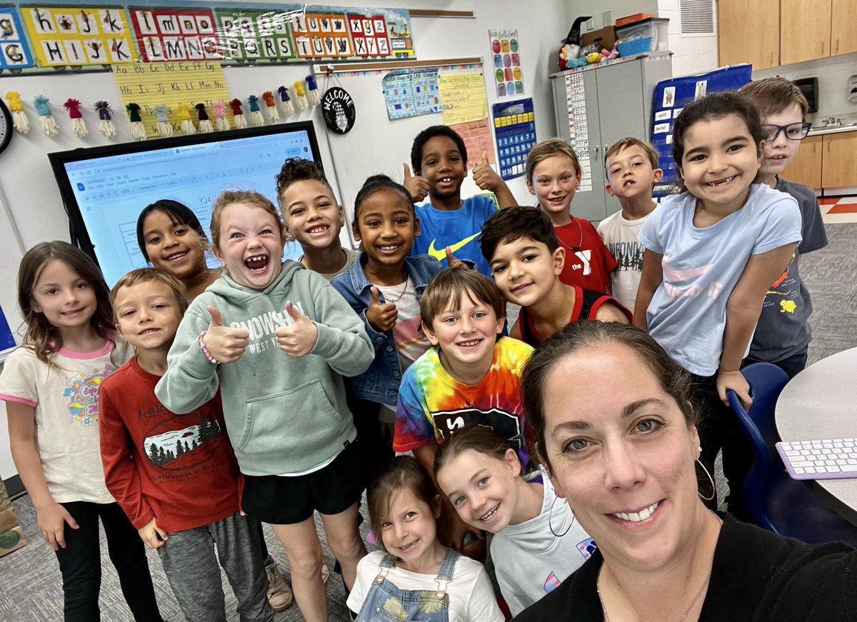 HelmsFirstGrade tweet media