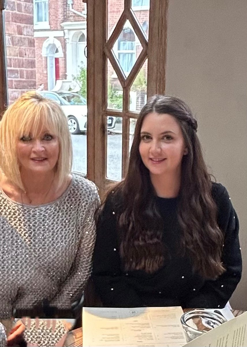 Unfortunately Joy will be leaving us today! I am so sad to see her go, but we wish her all the best in her new role. Thank you for all your hard work over the last 2 years 📷