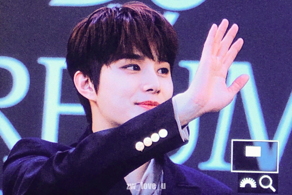 230426 #정우 💚💚
