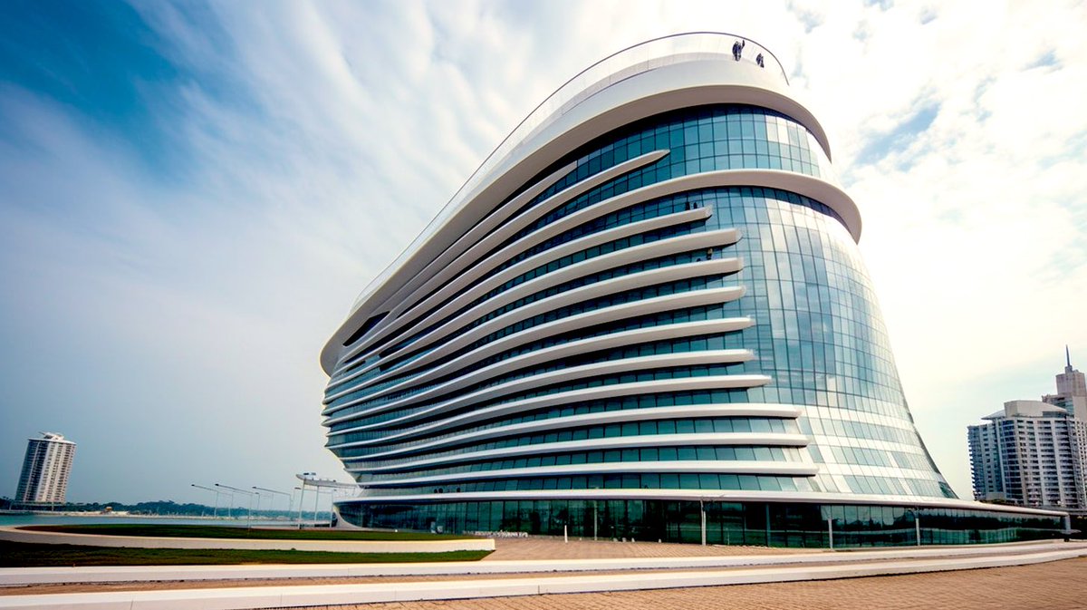 dxmid's tweet photo. 🏙️⛵ #DXMID sets sail on a creative journey! In an innovative workshop, our design team reimagines #portcitycolombo marina with a #SriLanka twist. Inspired by boats #sustainable #architecture, we're creating a contemporary vision that pays homage to our maritime heritage. 🇱🇰🌱 AI https://t.co/WEenNpJAnW
