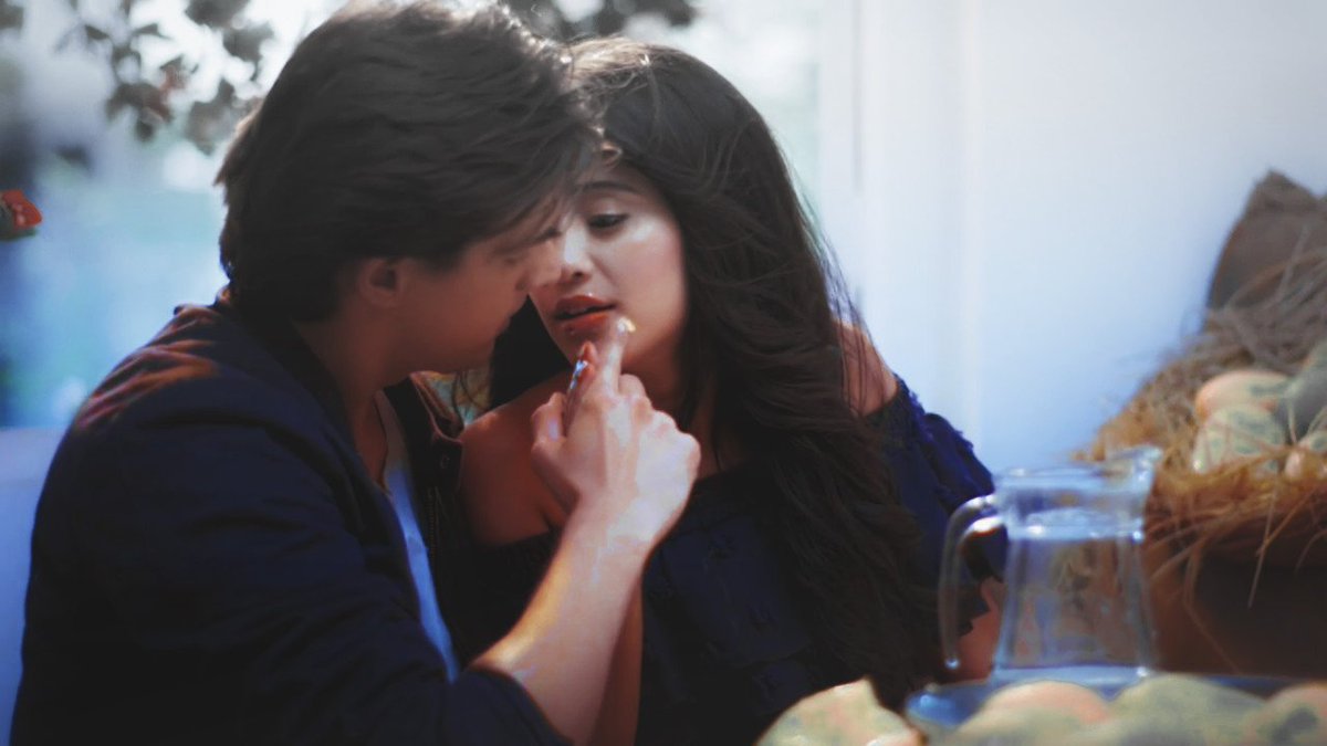 softkaira's tweet photo. 𝘠𝘰𝘶 𝘢𝘳𝘦 𝘮𝘺 𝘴𝘸𝘦𝘦𝘵𝘦𝘴𝘵 𝘢𝘥𝘥𝘪𝘤𝘵𝘪𝘰𝘯....

#Yrkkh || #Kaira 
#Shivangijoshi || #MohsinKhan https://t.co/4BHY74lhb2