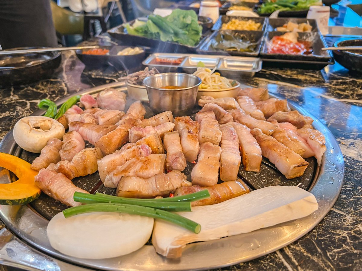 sooncohi11's tweet photo. #음식 #갈비 #시키다 #저녁 #Food #Foodies 
#eatingout #PhotoThaakku #dalk https://t.co/UdRcRAyfKJ