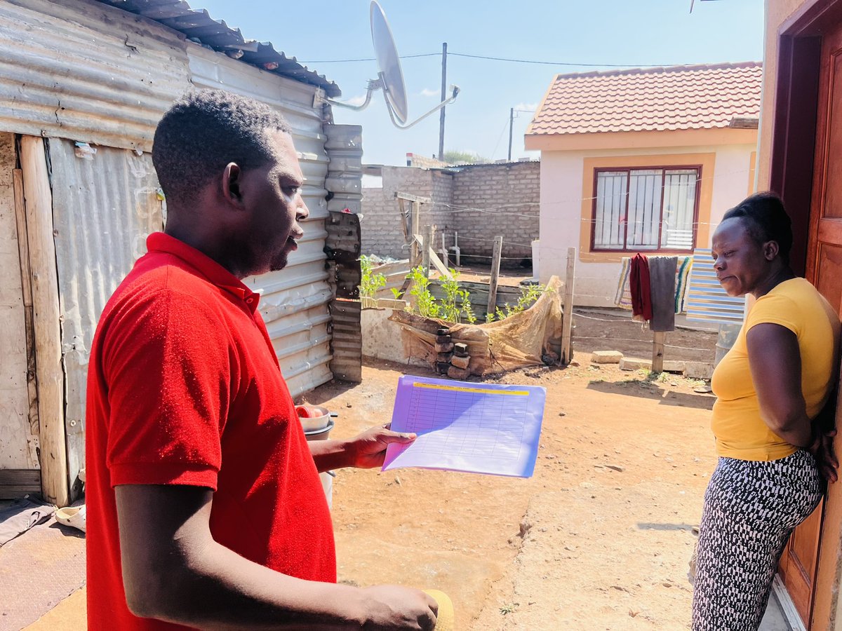 EFF_Limpopo's tweet image. 🔺Register To Vote EFF🔺

Door to door mobilisation underway in Ext 78 A, Disteneng Polokwane Sub-Region Ward 23 ahead of the Voter Registration launch taking place on Friday.

-It is through the ballot that the living conditions of the majority of our people will be uplifted.