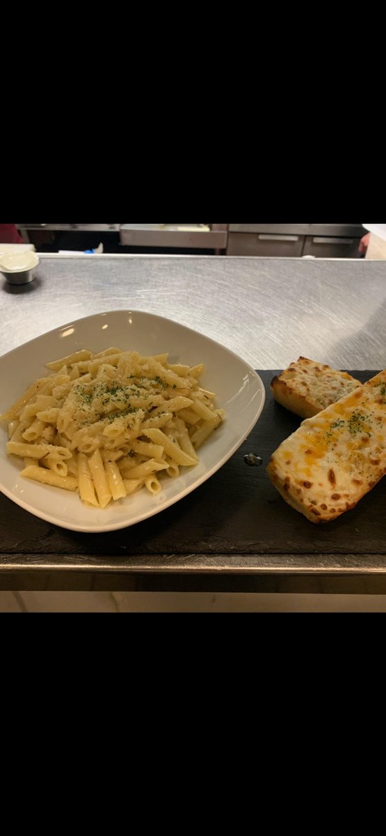 tiltedbarrelpub's tweet photo. Beer me! 🍻 🍻 🍻  We can't wait for $2 Pints and $10 Pasta Special - Wednesday is our midweek special $2 Pints and our delicious Pasta, warm garlic bread, and wine or a pint for only $10 to get you through the week.  Come join us at our table. . ... https://t.co/2UTxdWvOq8