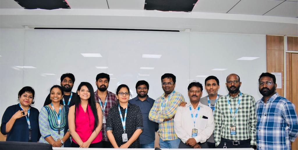 ProVigilIndia1's tweet photo. We organized an emotional intelligence workshop for our employees in India, covering empathy, emotional regulation, and effective communication with practical exercises to enhance their skills.
#EmployeeDevelopment #EmotionalIntelligence #PositiveWorkEnvironments #ProVigil https://t.co/IR568JNQTH