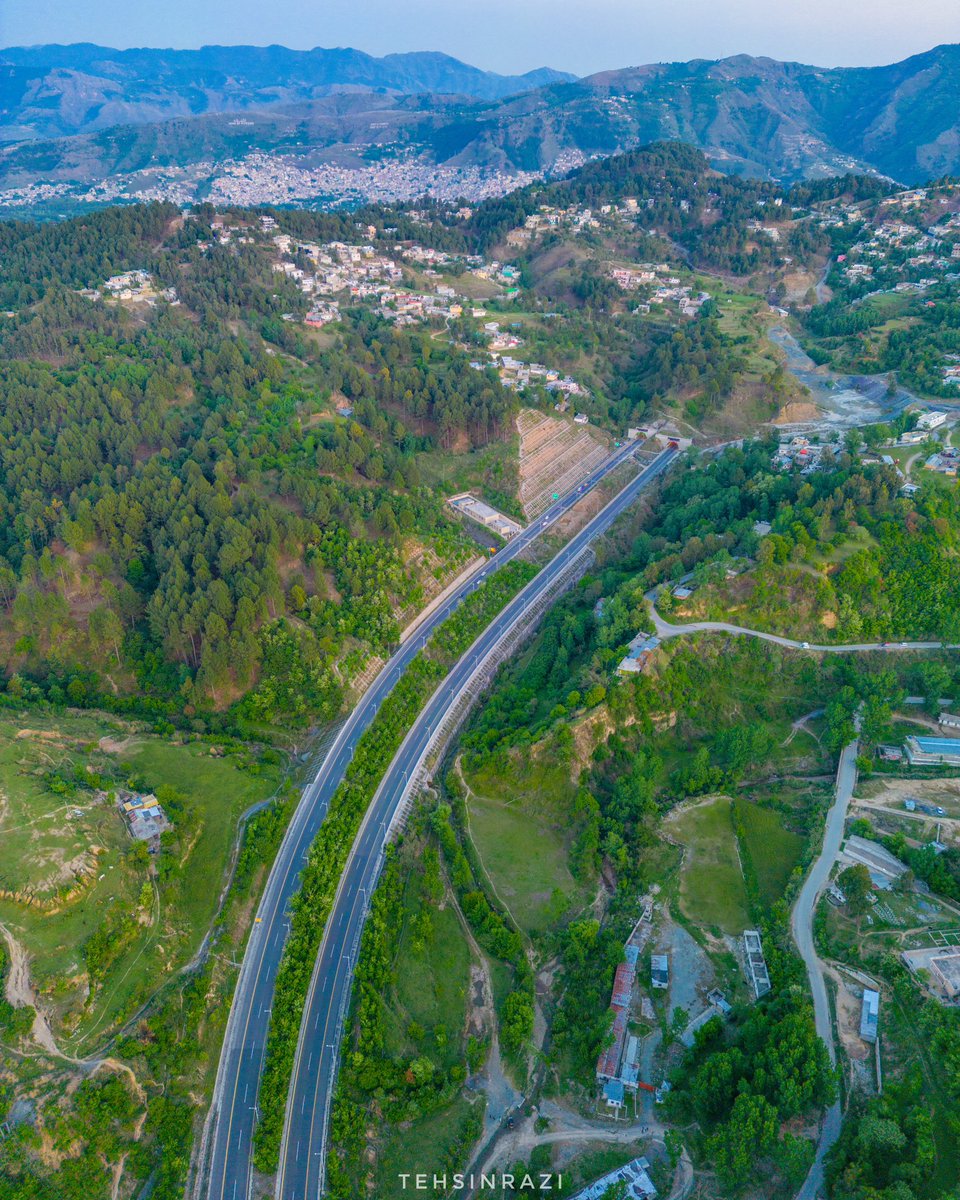 Tehsin Razi tweet media