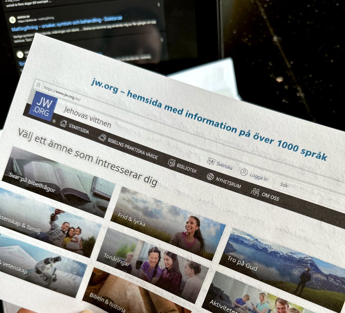 malignaerica's tweet photo. Det plingade på dörren &amp; jag kände instinktivt nej.

#rightcall https://t.co/WbVg7zZLef