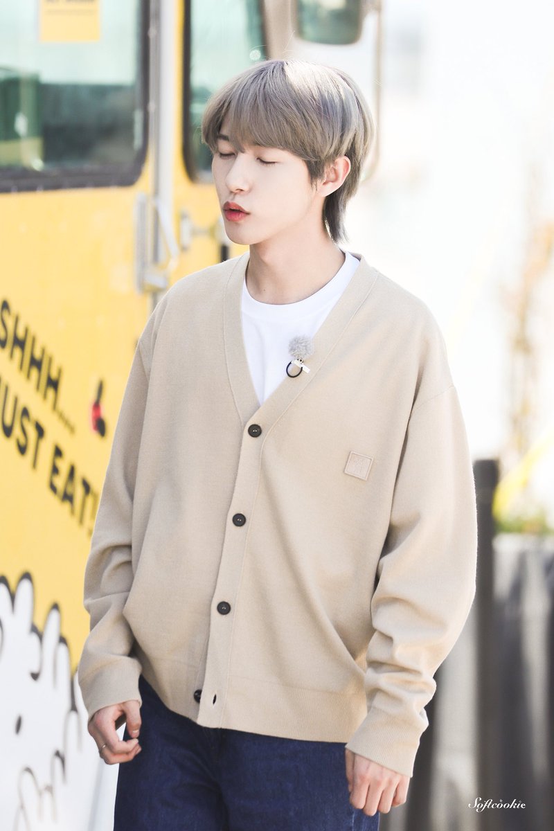 Softcookiee323's tweet photo. 𝟐𝟑𝟎𝟒𝟏𝟖 ☀️

#仁俊 #RENJUN #런쥔 #NCTDREAM https://t.co/SU6QmnilXk