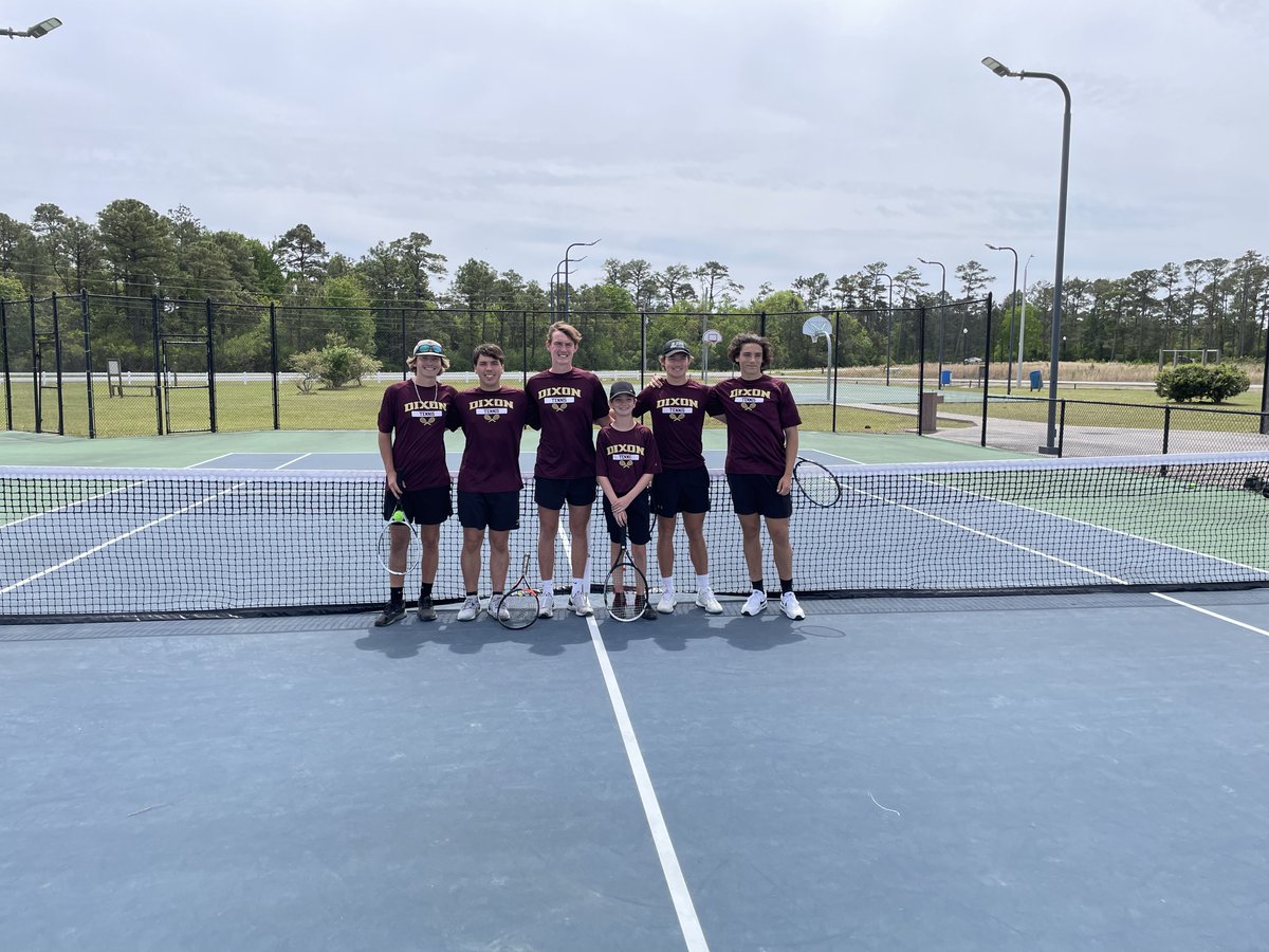 Congratulations to our Bulldog Men’s Tennis Team! We haven’t had a men’s team in 10 years, but this year’s team came out strong and played great at today’s Coastal Conference Tournament, tying for 3rd place in our conference!