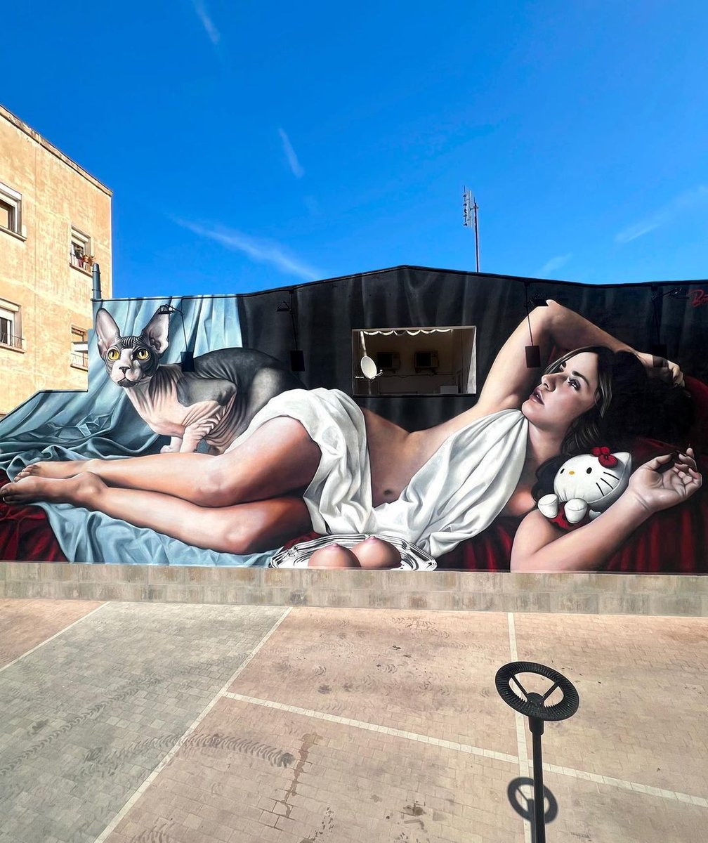 #Streetart: 'SANTA ÁGUEDA' by #AlbertBonet @ #RibarojadEbre, Spain, for #AjuntamentdeRibarojadEbre
More pics at: barbarapicci.com/2023/04/26/str…
#streetartRibarojadEbre #streetartSpain #Spainstreetart #arteurbana #urbanart #murals #muralism #contemporaryart #artecontemporanea