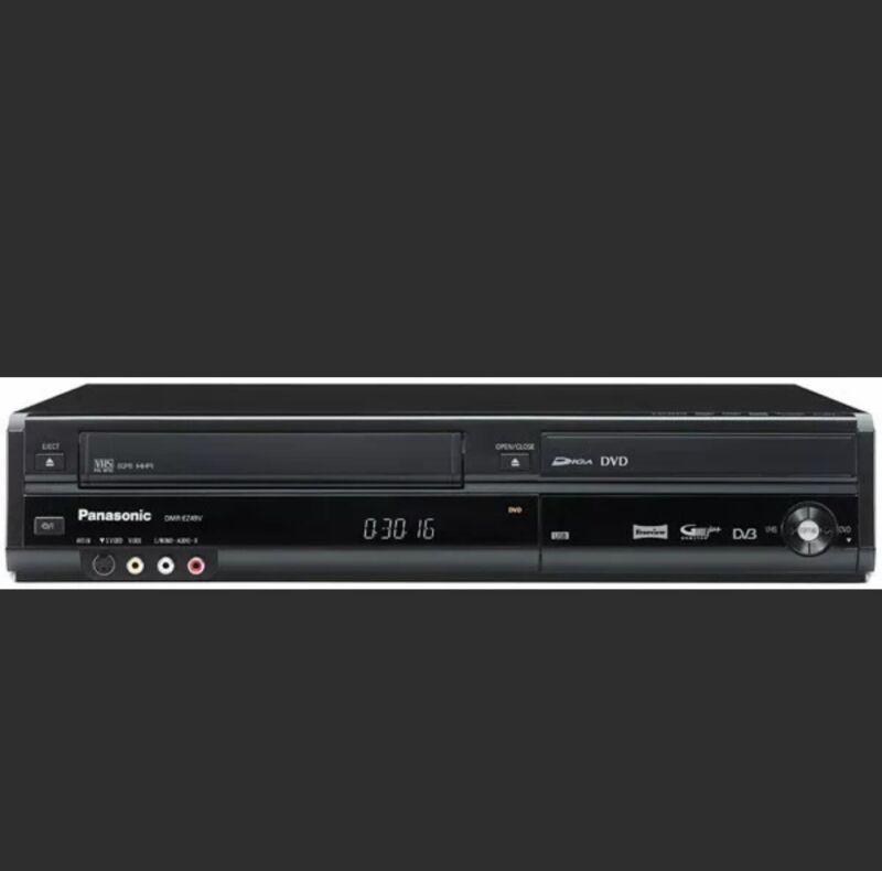 4ksteelbookent1's tweet photo. Panasonic DMR-EZ49V DVD recorder VCR Combo with free view 

Ends Mon 1st May @ 2:26pm

https://t.co/A8IiYvlUrA

#ad #blurayplayer #4kuhd #4kplayer https://t.co/AbIQy5R7EX