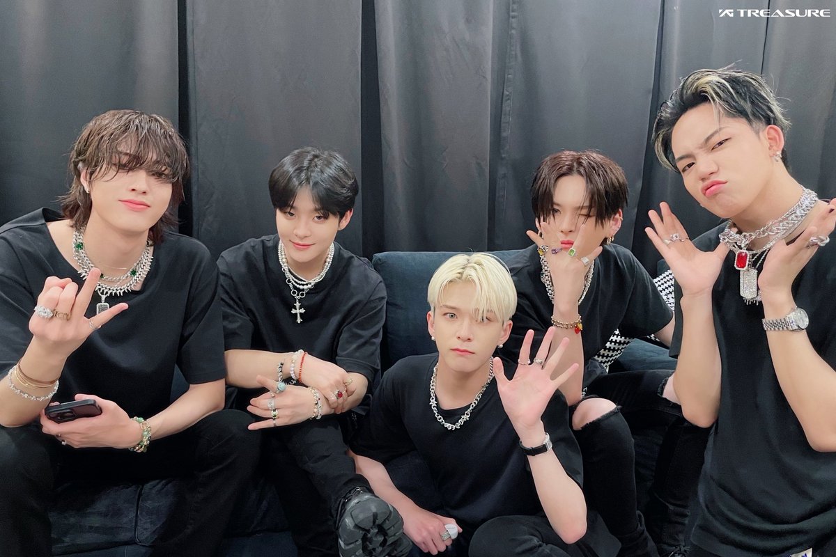 트레저 WEVERSE ] 230426 2023 TREASURE TOUR [HELLO] IN MACAU