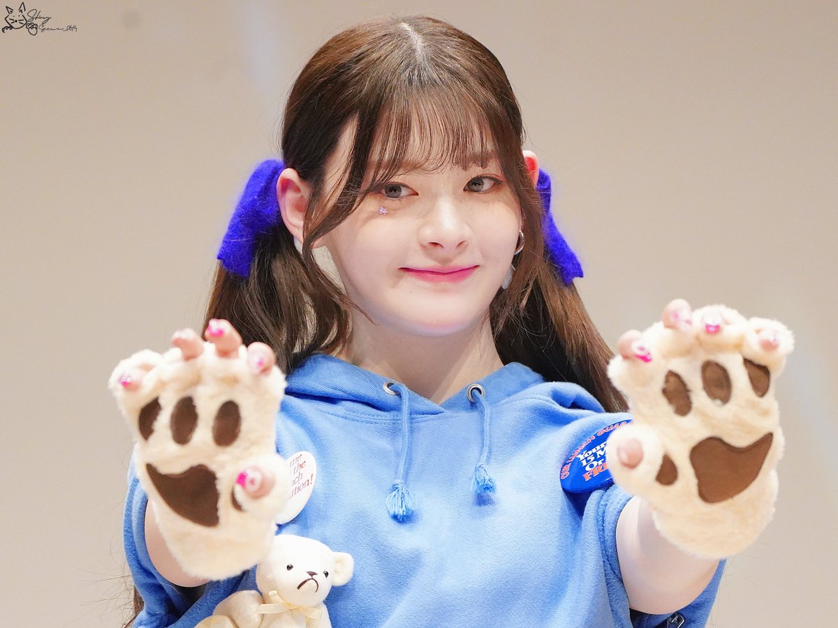 ShinySEEUN_0614's tweet photo. 230226

🧸ε(○´∀｀)з

#STAYC #SEEUN #스테이씨 #세은 https://t.co/3H8f6n5A45