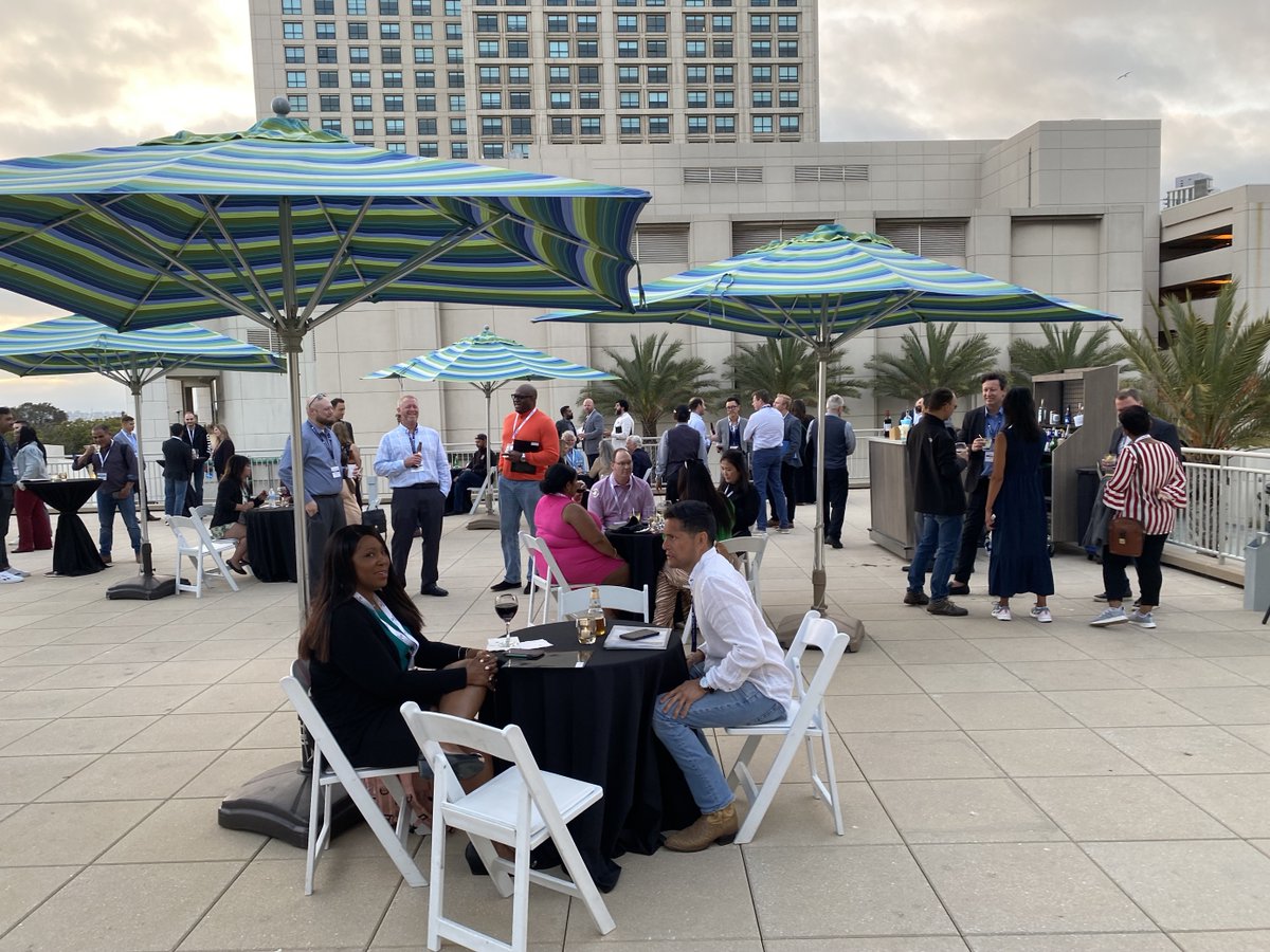 searchlabs's tweet photo. @searchlabs is attending the @QuartzNetworkUS CMO Leadership Summit this week. 🙌

Join us at the Marriott Marquis San Diego Marina for three days of intensive learning, networking, and inspirational workshops run by the best in the B2B marketing business. 

#CMOLeadershipSummit https://t.co/KwSeE2efEk