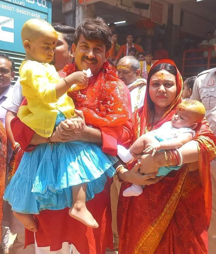 AbhishekAkki8's tweet photo. उत्तर पूर्वी दिल्ली के लोकप्रिय सांसद और बहुमुखी प्रतिभा के धनी आदरणीय श्री @ManojTiwariMP जी एवं उनकी धर्मपत्नी श्रीमती @surabhitiwari_ जी को #शादी की #सालगिरह की बहुत-बहुत बधाई..💐#ManyManyCongratulations
@BJP4Delhi @BJYM4DL https://t.co/rfaZTrSXz5