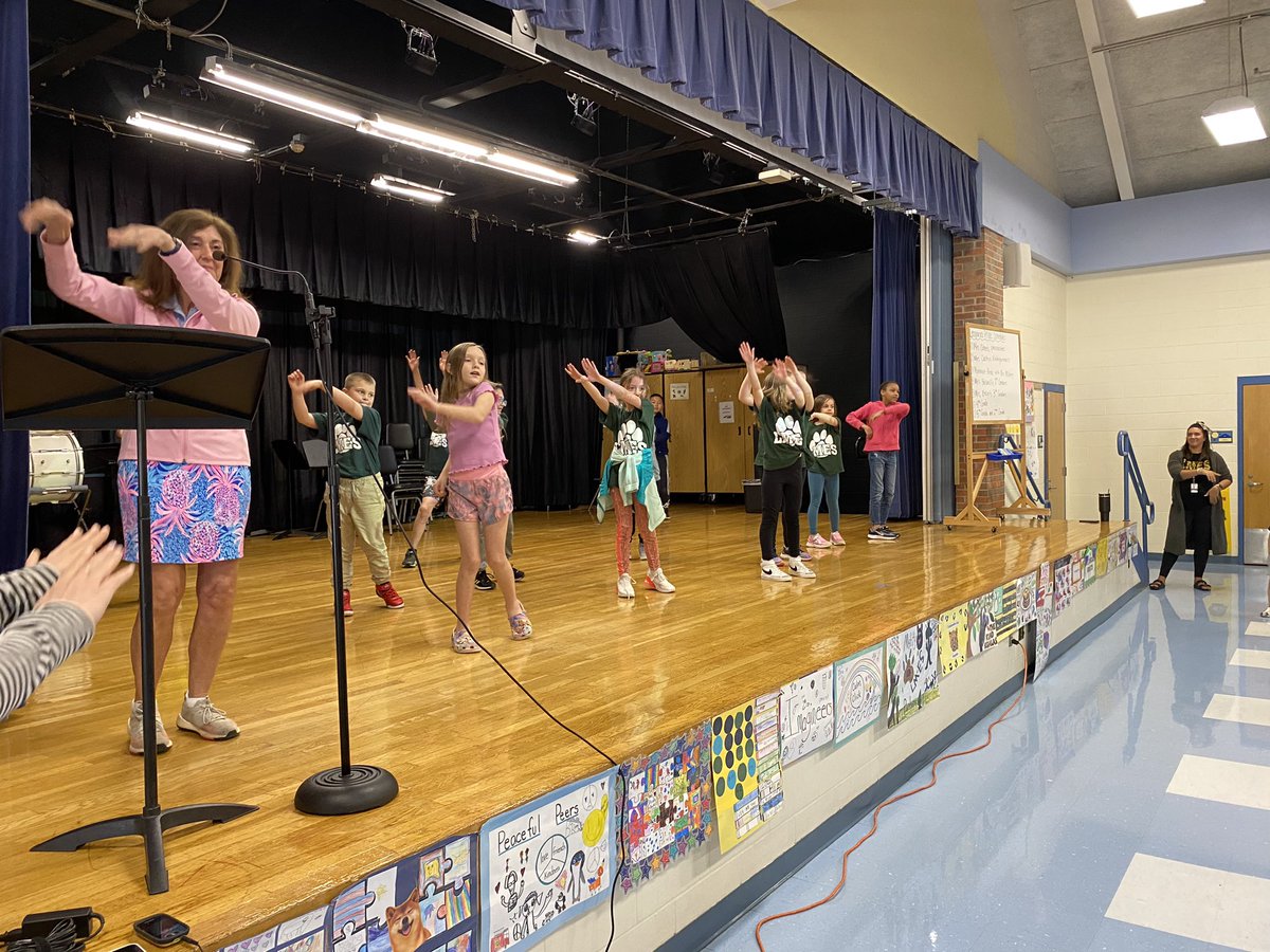 LongMeadowES's tweet photo. LMES students leading us in a dance at our school assembly! https://t.co/pHYh5I3AkS