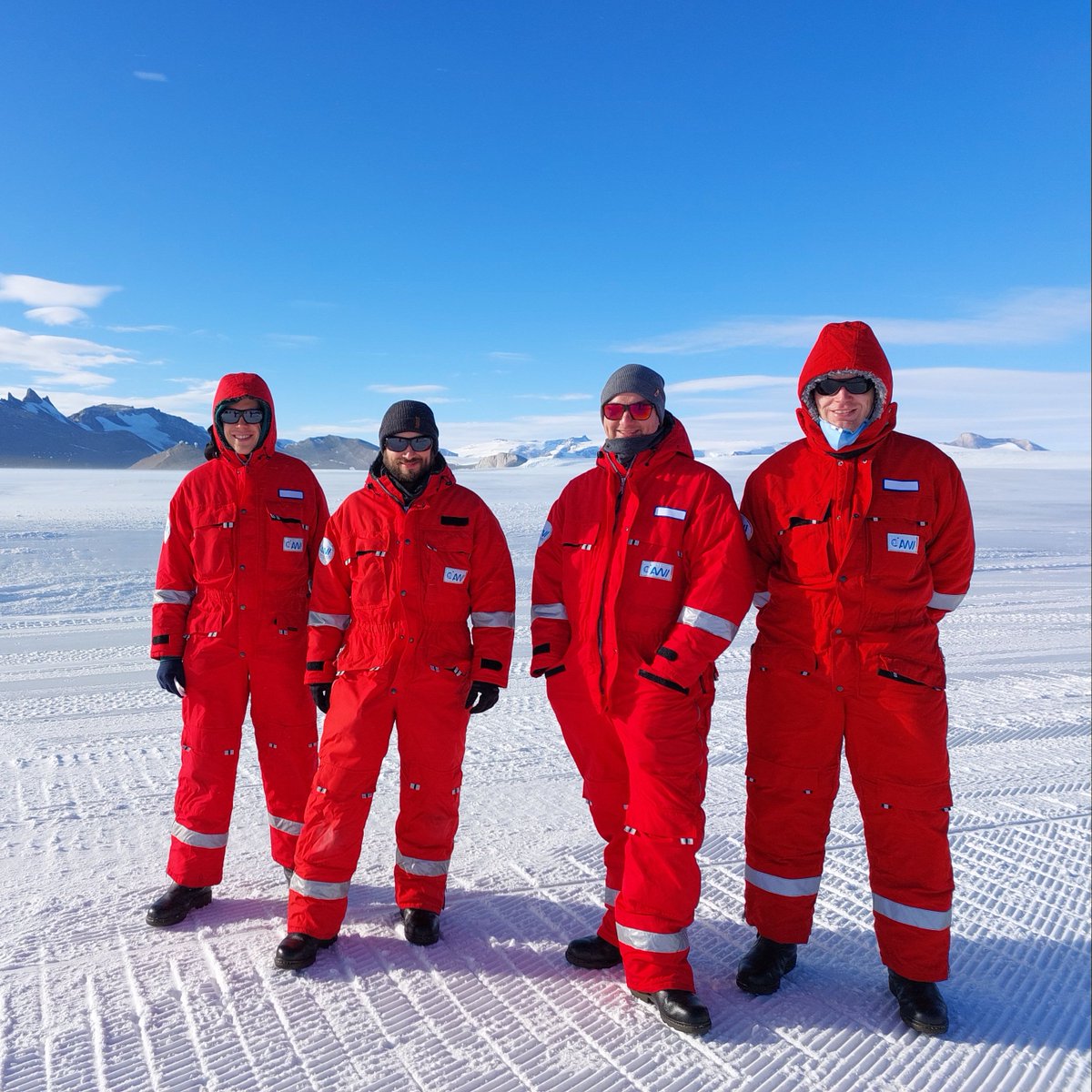 RWTHInnovation's tweet photo. On #WorldIPDay, we want to celebrate the motor of our innovation flywheel: our inventors and their avant-garde #RWTHIP | We take a look at the IP numbers for 2022 & the recent TRIPLE-IceCraft expedition to #Antarctica.
Read the full story here: https://t.co/OZQyStFaHv
#ESCNRW https://t.co/tf6eBAHoYL
