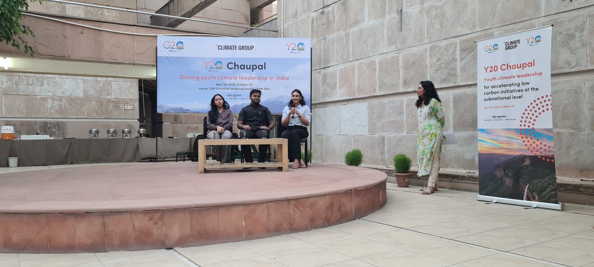 Yesterday we delivered a #Y20Chaupal at <a href="/terischool/">TERI School of Advanced Studies</a> - an official side event in partnership with <a href="/IndiaY20/">Y20 India</a>.

Our #Under2Coalition State Climate Fellows introduced their work, highlighting the crucial role of young leaders in driving subnational climate action.
 
(1/2)