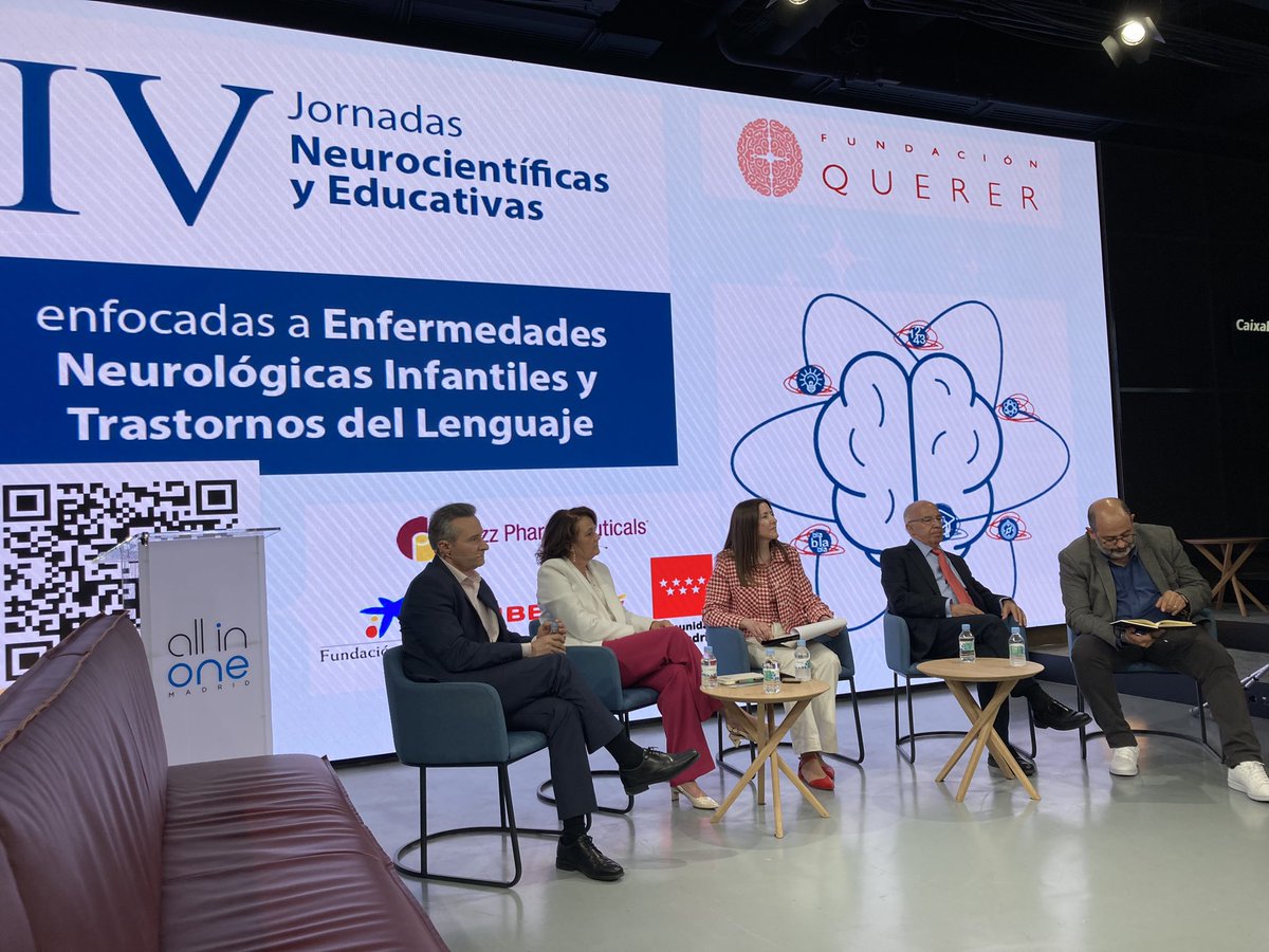 MasTwitts's tweet photo. En educación importa tener en cuenta tanto las políticas educativas como la base científica del aprendizaje.

Una mesa inclusiva que pone en valor la importancia de la educación personalizada tanto en la escuela ordinaria, la compartida como la especializada.
#educacioninclusiva https://t.co/aadT2d6EMX
