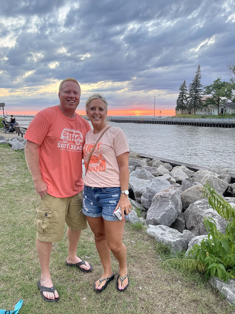 CraigHelfrich's tweet photo. Happy birthday to my beautiful wife! I’m so glad God put you in my life! You are an amazing wife, hard worker, great friend to others and most importantly you love Jesus so much! I hope you have a great day! Excited to celebrate you! Love you!! https://t.co/dU5CIvsfpP