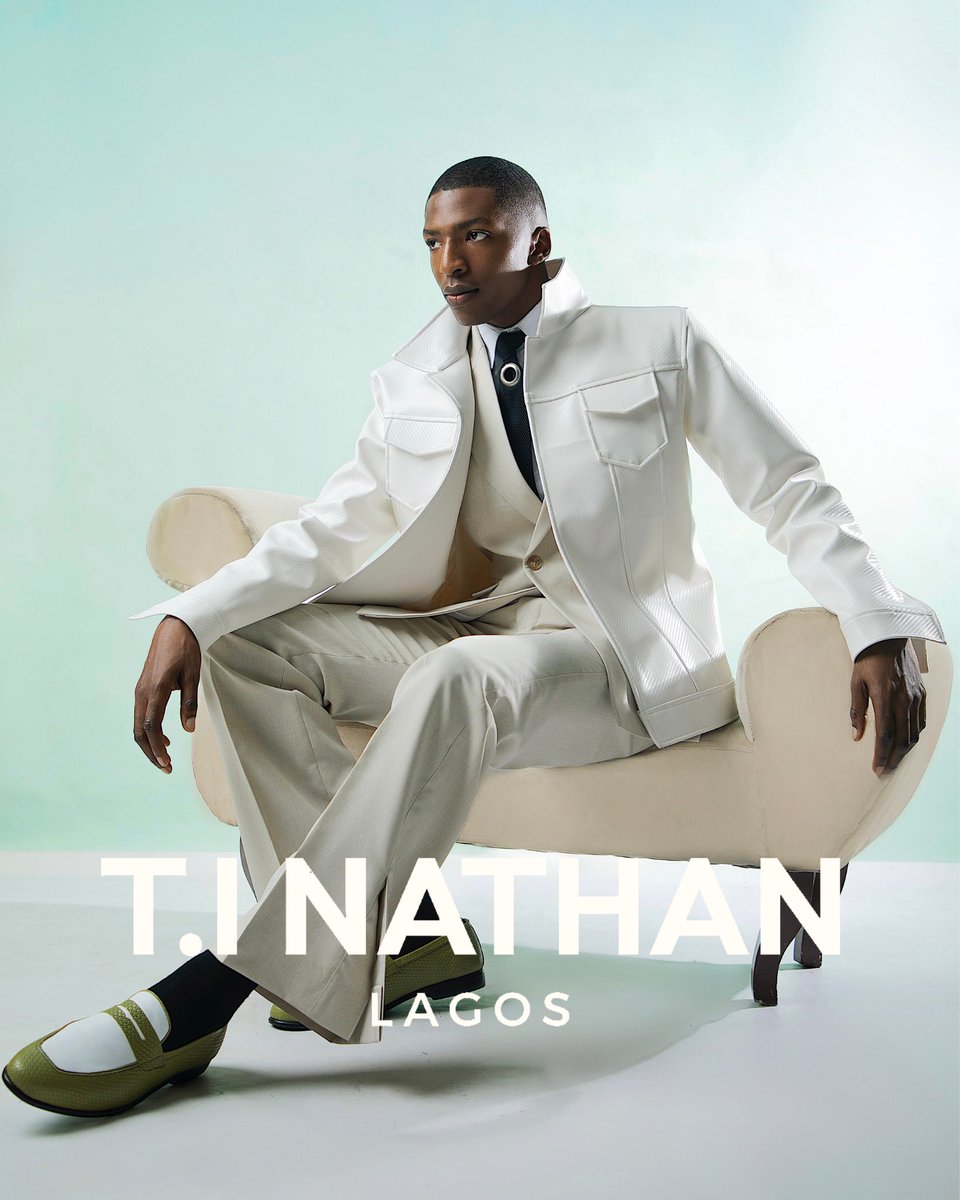 Temitayonathan's tweet photo. Our FW23 Campaign Images
Photographed by @chuojekwe 
Styled by @Magpayne2 
Model @shamzgaruba 

Please share 🙏🏾🧎🏾‍♂️ https://t.co/sf4blmbXqk
