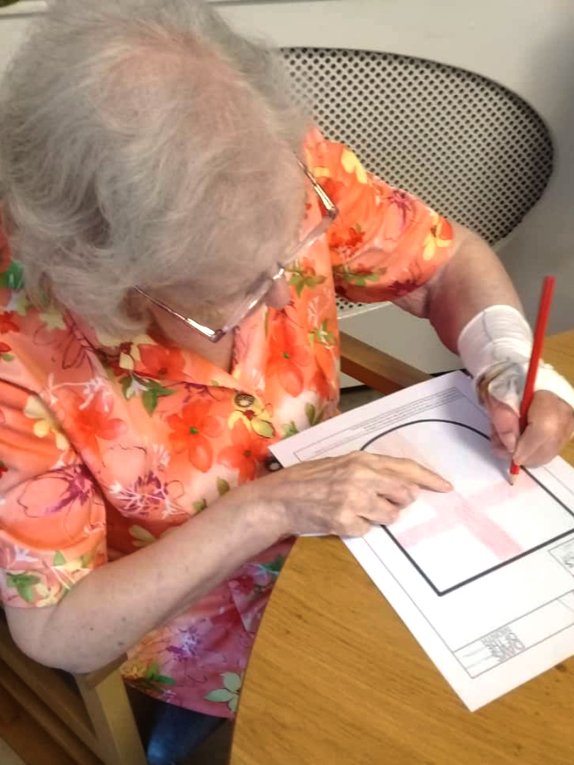 PrimelifeUK's tweet image. Residents at St Michael had some brilliant fun at the weekend creating their own Coat of Arms for St George's Day!

#StGeorgesDay