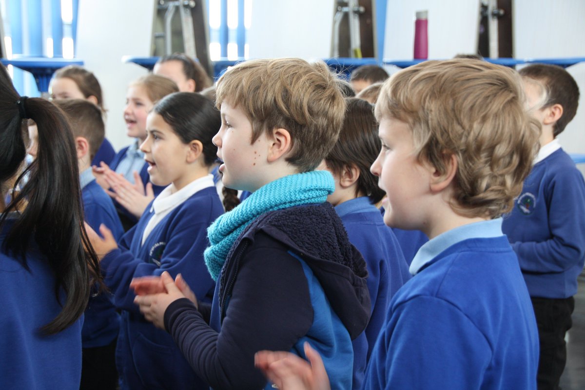 LlandaffCath's tweet photo. A fantastic new opportunity through @LlandaffCath’s #MusicFoundation for a #MusicAnimateur to lead a new group for 7-11 year-olds.

Check out the job description here or contact @ElizAthertonSop for further details. @LlandaffChoir @_cathedralmusic

https://t.co/SzssPRRZFj https://t.co/inBDhjYbdh